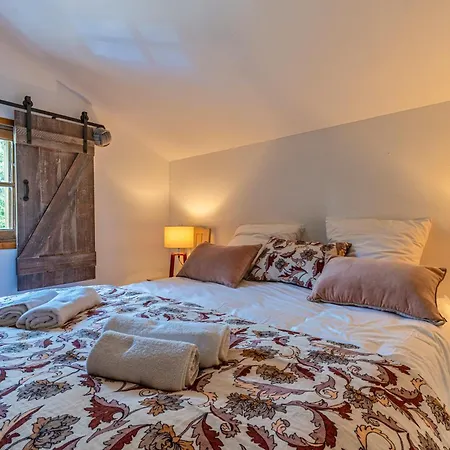 La Grange Holiday home Trensacq